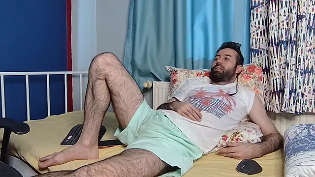 Snapshot of flydirty chatting on November 27, 2025, 10:37 am flydirty online show from November 27, 2025, 10:37 am