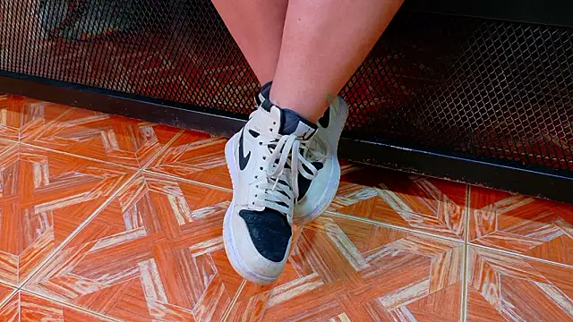 JenaCooper  online show from March 6, 2026, 2:50 am