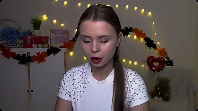 OceanicDawn online show from October 20, 2025, 5:20 am