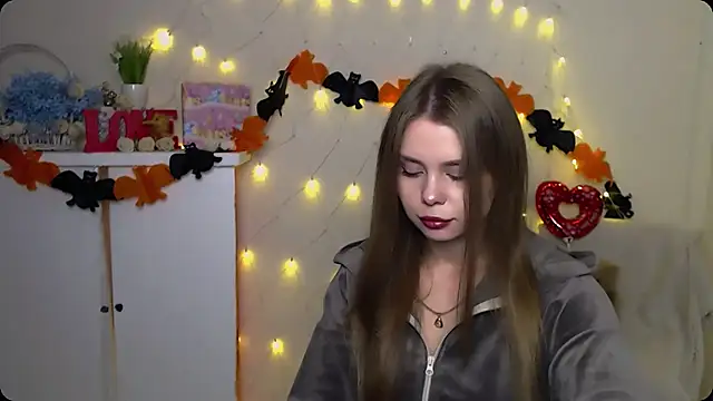 OceanicDawn online show from October 9, 2025, 5:52 am