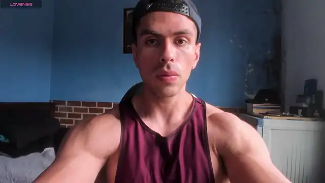 Snapshot of justinkarter chatting on April 30, 2026, 5:42 pm justinkarter online show from April 30, 2026, 5:42 pm