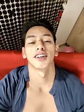 Snapshot of Hiroshi_Shen chatting on October 11, 2025, 12:22 am Hiroshi Shen online show from October 11, 2025, 12:22 am