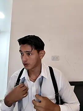 Snapshot of Hiroshi_Shen chatting on September 15, 2025, 12:27 pm Hiroshi Shen online show from September 15, 2025, 12:27 pm