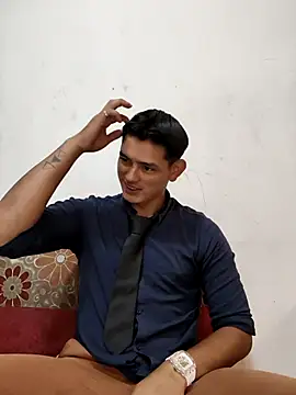 Snapshot of Hiroshi_Shen chatting on September 9, 2025, 11:19 am Hiroshi Shen online show from September 9, 2025, 11:19 am