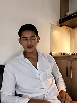 Snapshot of Hiroshi_Shen chatting on September 23, 2025, 11:28 am Hiroshi Shen online show from September 23, 2025, 11:28 am