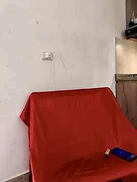 Snapshot of Hiroshi_Shen chatting on October 5, 2025, 12:51 pm Hiroshi Shen online show from October 5, 2025, 12:51 pm