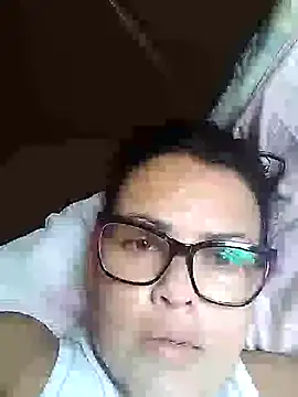 Snapshot of Oceanosexxx chatting on November 1, 2025, 2:11 pm Oceanosexxx online show from November 1, 2025, 2:11 pm