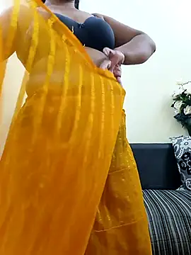 Snapshot of Iampriyaaa15 chatting on September 26, 2025, 6:53 am Iampriyaaa15 online show from September 26, 2025, 6:53 am