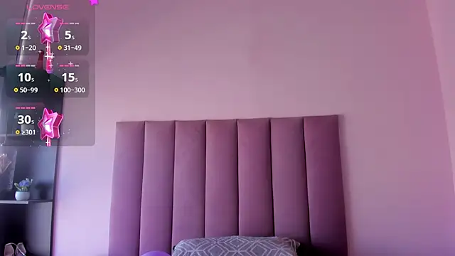 Snapshot of violet_myerrs chatting on September 26, 2025, 1:29 pm violet myerrs online show from September 26, 2025, 1:29 pm