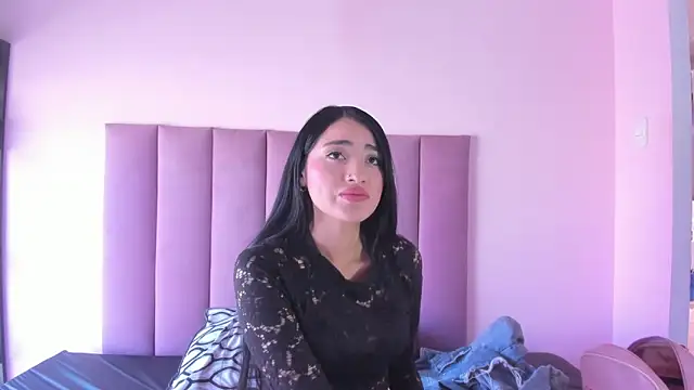 Snapshot of violet_myerrs chatting on September 13, 2025, 1:11 pm violet myerrs online show from September 13, 2025, 1:11 pm