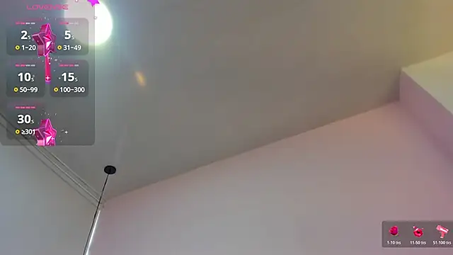 Snapshot of violet_myerrs chatting on October 30, 2025, 2:36 pm violet myerrs online show from October 30, 2025, 2:36 pm