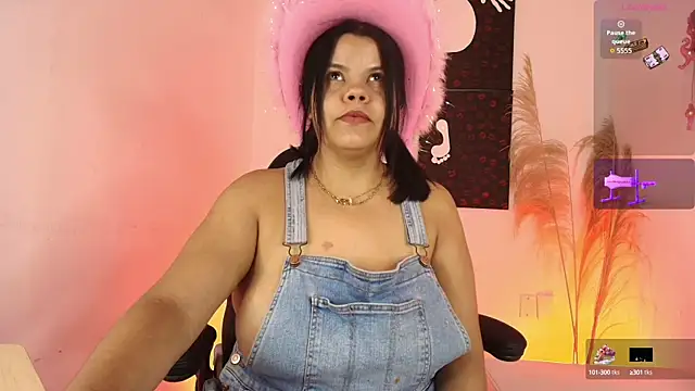 Snapshot of Iamlola_ chatting on September 27, 2025, 3:45 am Iamlola online show from September 27, 2025, 3:45 am