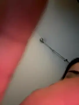 addictedtoari online show from December 4, 2025, 3:05 am