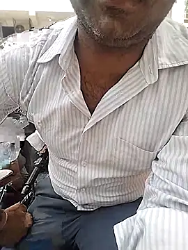 Dickdelhi online show from September 15, 2025, 5:52 am