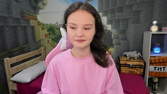 Snapshot of EmilyChaves chatting on October 20, 2025, 8:09 pm EmilyChaves online show from October 20, 2025, 8:09 pm