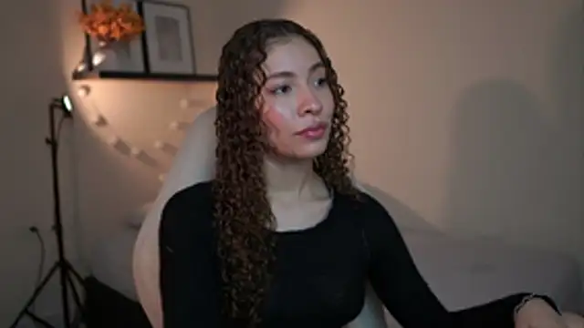 Snapshot of isabella-garcia- chatting on February 11, 2026, 2:55 am isabella-garcia- online show from February 11, 2026, 2:55 am