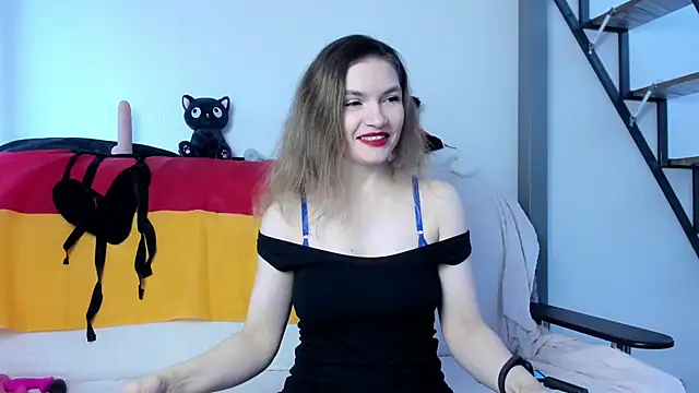 Katherine Twilight online show from January 26, 2025, 9:40 am