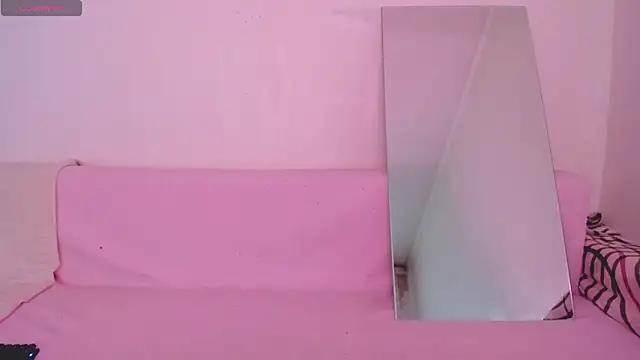 Lil Foxy9 online show from February 24, 2026, 3:29 am