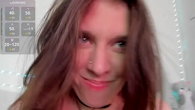Snapshot of Lil_Foxy9 chatting on May 23, 2026, 4:44 am Lil Foxy9 online show from May 23, 2026, 4:44 am