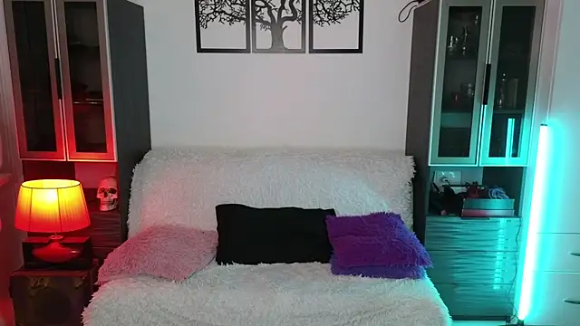 Snapshot of Lila_West chatting on January 27, 2025, 3:28 pm Lila West online show from January 27, 2025, 3:28 pm