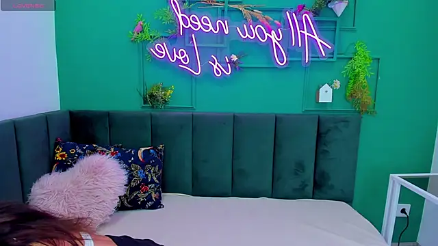 Kat  cat online show from March 14, 2026, 3:34 am