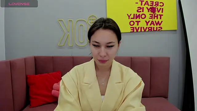 Snapshot of Kat__cat chatting on November 16, 2025, 2:16 am Kat cat online show from November 16, 2025, 2:16 am