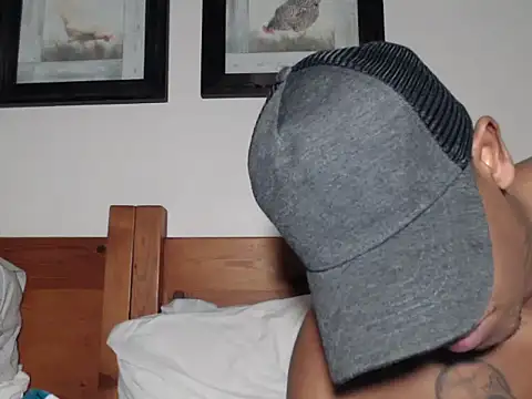 Bedroom Gangster007 online show from October 2, 2025, 6:11 pm