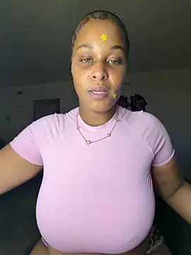 Snapshot of yummy0322 chatting on November 27, 2025, 3:18 am yummy0322 online show from November 27, 2025, 3:18 am