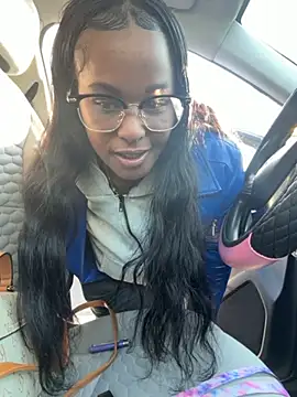 Snapshot of yummy0322 chatting on November 8, 2025, 2:53 pm yummy0322 online show from November 8, 2025, 2:53 pm