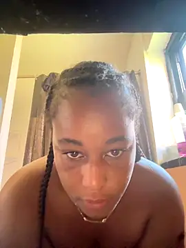 yummy0322 online show from September 13, 2025, 2:06 pm