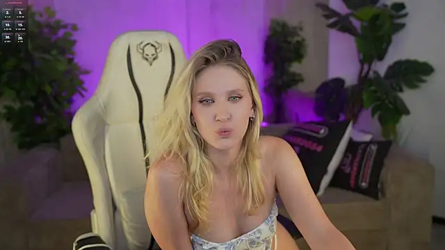 Scarlett Sweet054 online show from September 14, 2025, 8:09 pm