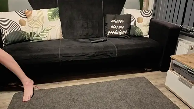 Snapshot of Eveline_Beauty_Kitty chatting on October 27, 2025, 5:58 pm Eveline Beauty Kitty online show from October 27, 2025, 5:58 pm