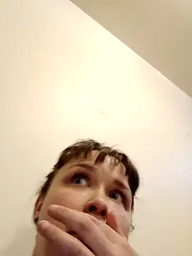 Ursulalane online show from October 19, 2025, 7:11 am