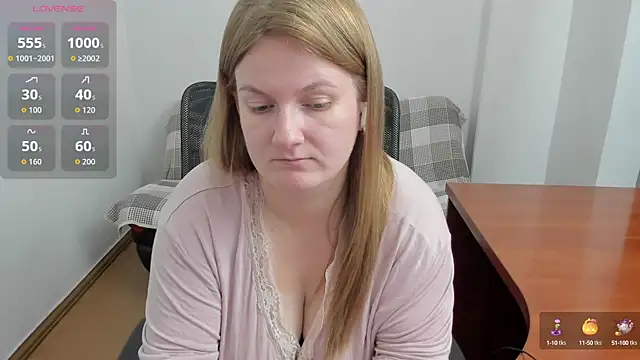 Snapshot of Alisha_Skyes chatting on October 8, 2025, 3:35 pm Alisha Skyes online show from October 8, 2025, 3:35 pm