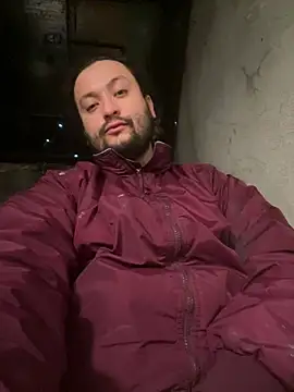 Snapshot of You-father chatting on February 19, 2026, 1:41 pm You-father online show from February 19, 2026, 1:41 pm