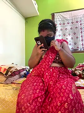 SwatiCam online show from November 3, 2025, 4:50 am