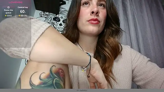 ImSophieFox online show from March 29, 2026, 4:36 am