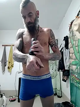 Zk1980 online show from November 11, 2025, 8:36 pm