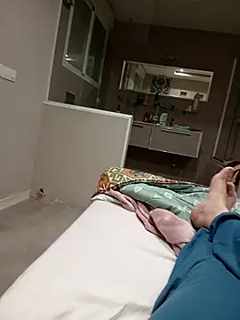 Snapshot of Exterminador48 chatting on February 11, 2026, 9:47 pm Exterminador48 online show from February 11, 2026, 9:47 pm