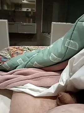 Snapshot of Exterminador48 chatting on February 16, 2026, 11:02 pm Exterminador48 online show from February 16, 2026, 11:02 pm