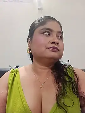 Snapshot of hornyriyanka chatting on July 15, 2026, 2:51 am hornyriyanka online show from July 15, 2026, 2:51 am