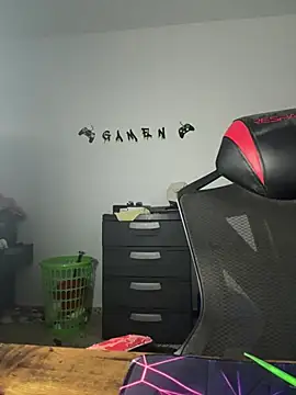 juanortiz8k online show from February 14, 2026, 3:40 am