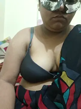 Snapshot of dhanshri143 chatting on September 15, 2025, 3:29 am dhanshri143 online show from September 15, 2025, 3:29 am