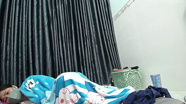 Snapshot of Grass_99 chatting on September 10, 2025, 6:34 am Grass 99 online show from September 10, 2025, 6:34 am