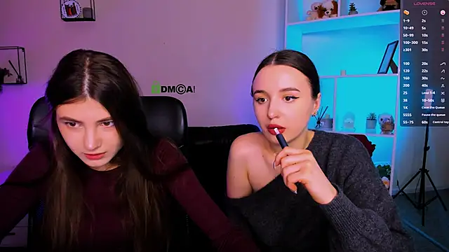 Snapshot of lissa_night chatting on November 14, 2025, 12:42 pm lissa night online show from November 14, 2025, 12:42 pm