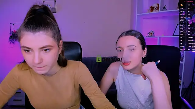 Snapshot of lissa_night chatting on November 18, 2025, 3:04 pm lissa night online show from November 18, 2025, 3:04 pm