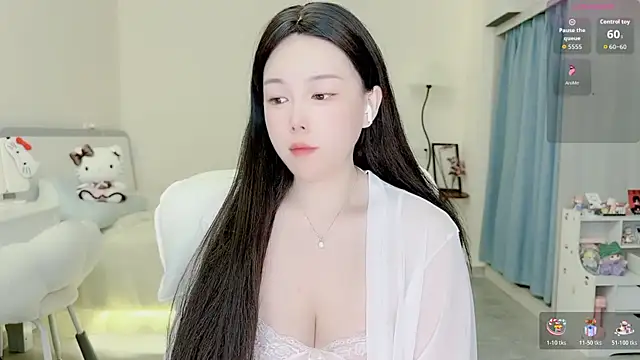 Snapshot of Bella_Ava chatting on June 7, 2026, 11:21 pm Bella Ava online show from June 7, 2026, 11:21 pm