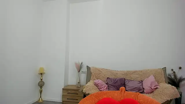 Snapshot of Kylie_Kathy chatting on September 13, 2025, 7:03 pm Kylie Kathy online show from September 13, 2025, 7:03 pm