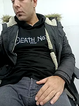 Snapshot of Yaman_33 chatting on March 3, 2026, 6:20 am Yaman 33 online show from March 3, 2026, 6:20 am