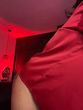 TweetiePieXXX online show from February 6, 2026, 9:22 pm